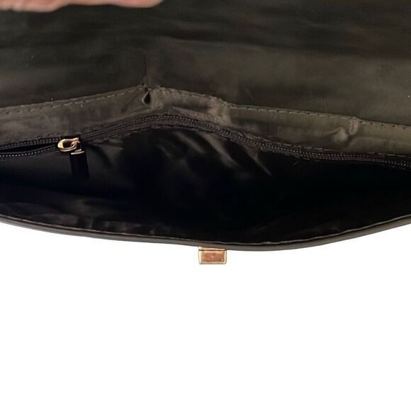 Women's olive green Faux Leather Cutout Chain Strap Convertible Clutch Sling Bag - Picture 10 of 10